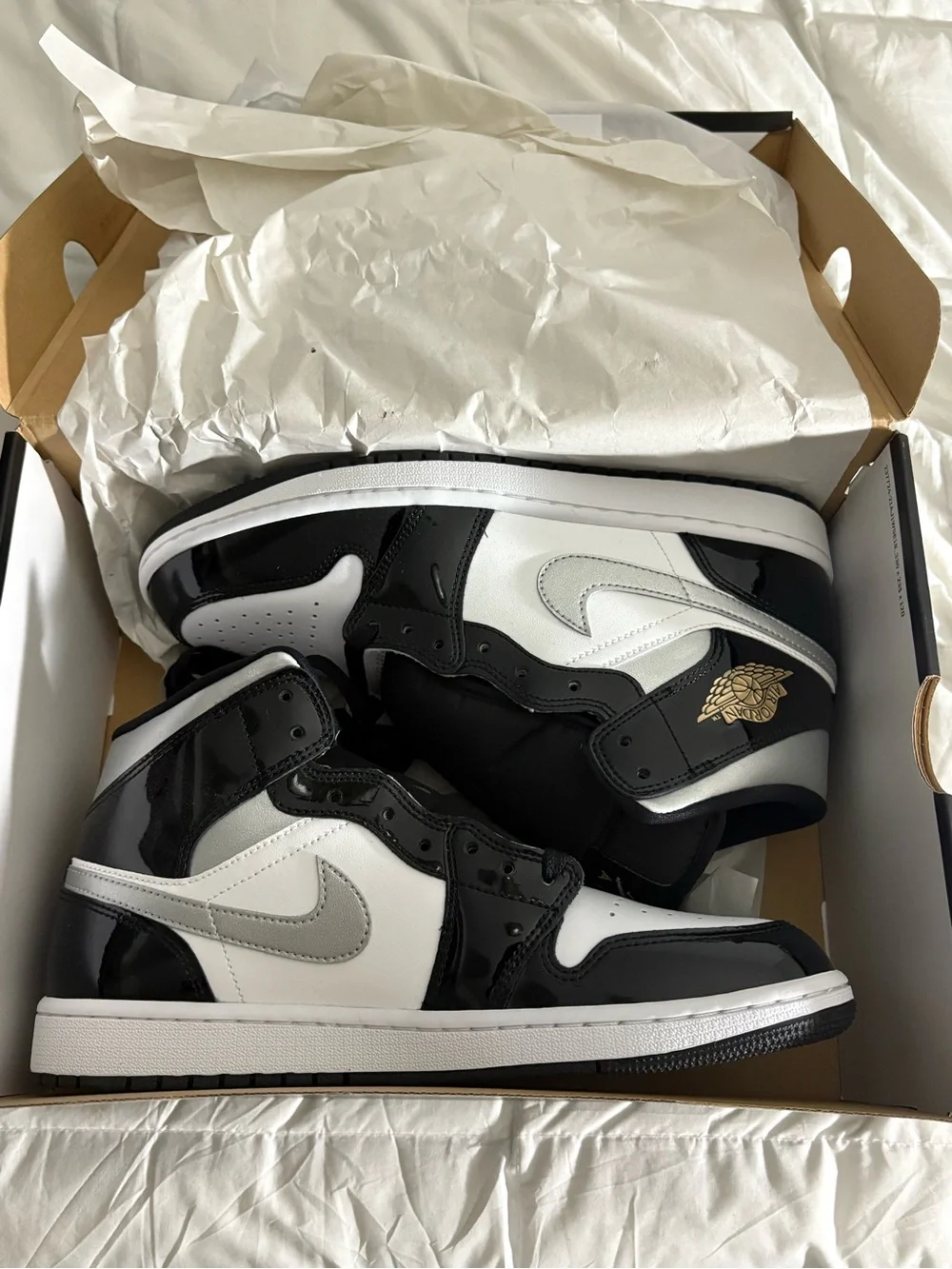 Air Jordan 1 Mid SE 
